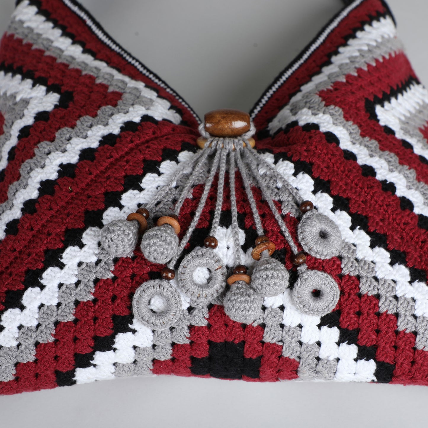 Crochet Tote Bag - Crimson Peaks