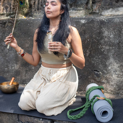 Handwoven Macrame Yoga Mat Strap (Green - Thin)