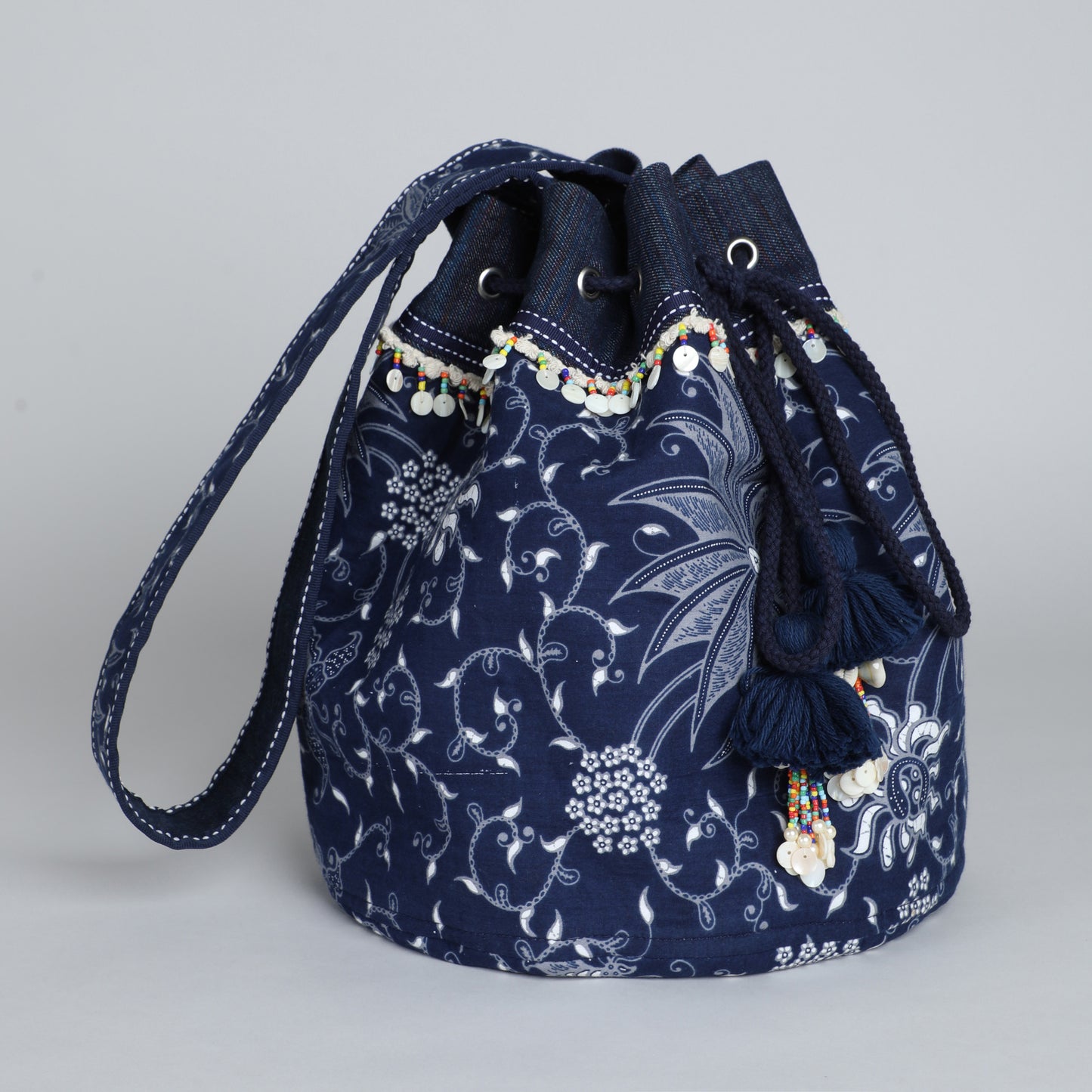 Ocean Petal - Hobo Bag