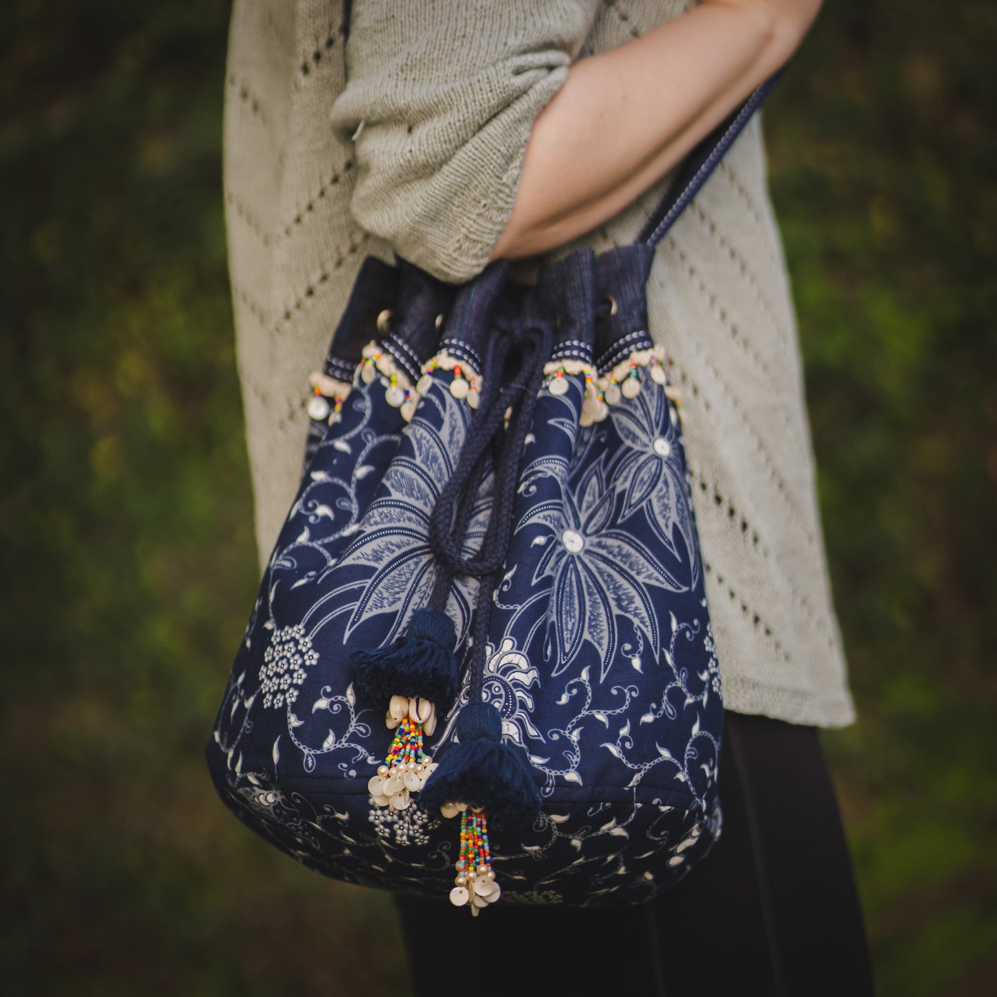 Ocean Petal - Hobo Bag